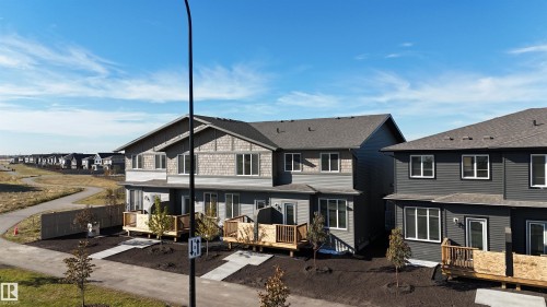 11 2710 66 Street, Edmonton, AB - Outdoor