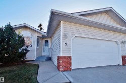 7 7 CRANFORD Way  Sherwood Park, AB T8A 5W5