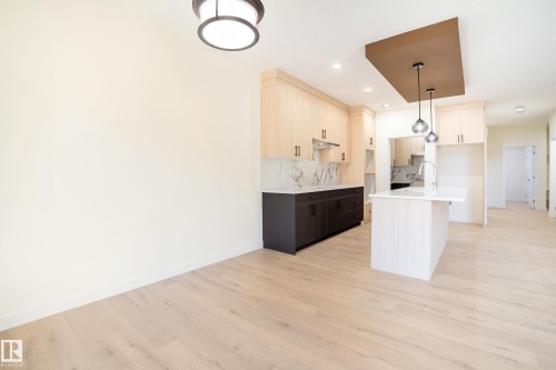 2033 209A Street, Edmonton, AB - Indoor Photo Showing Kitchen