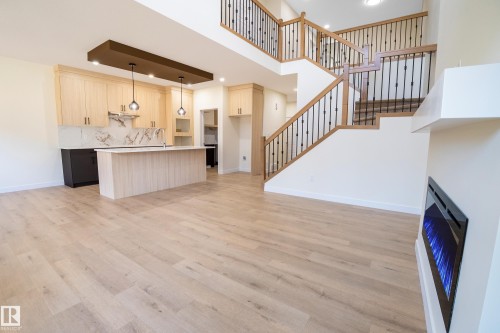 2033 209A Street, Edmonton, AB - Indoor Photo Showing Kitchen