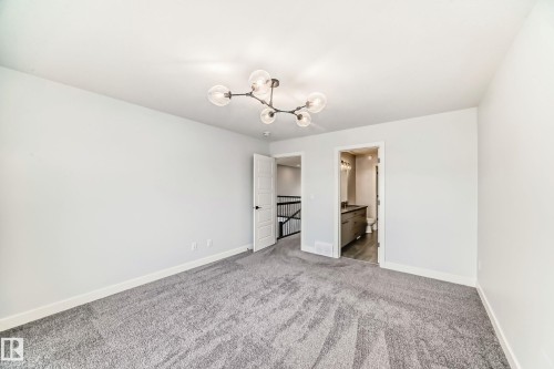 9411 Pear Crescent, Edmonton, AB - Indoor