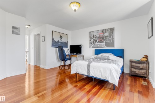 302 49119 Rge Rd 73, Rural Brazeau County, AB - Indoor Photo Showing Bedroom
