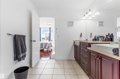 302 49119 Rge Rd 73, Rural Brazeau County, AB - Indoor Photo Showing Bathroom