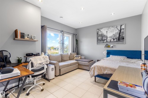 302 49119 Rge Rd 73, Rural Brazeau County, AB - Indoor Photo Showing Bedroom