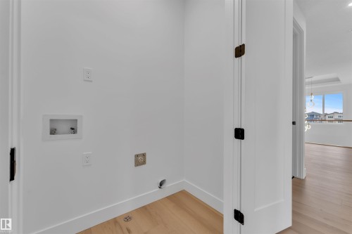 2408 1 Ave Sw, Edmonton, AB - Indoor Photo Showing Other Room