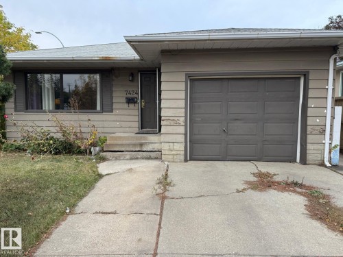 7424 86 Ave, Edmonton, AB - Outdoor