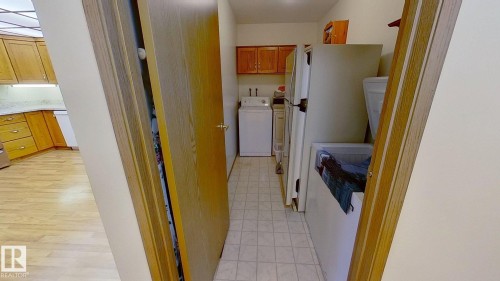 3924 56A Street Close, Camrose, AB - Indoor Photo Showing Kitchen