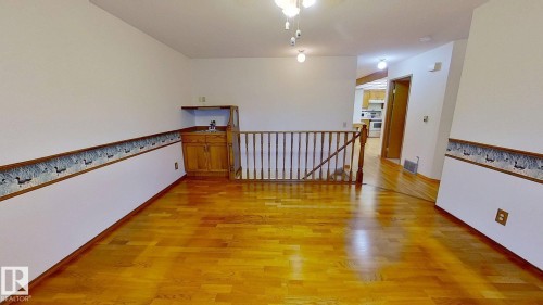 3924 56A Street Close, Camrose, AB - Indoor Photo Showing Other Room