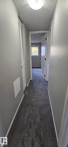 17049 100 Street, Edmonton, AB - Indoor Photo Showing Other Room