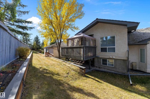 123 215 Blackburn Drive, Edmonton, AB - Outdoor