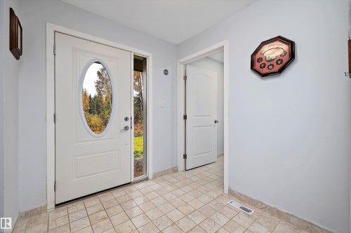 4129 Twp Road 540, Rural Lac Ste. Anne County, AB - Indoor Photo Showing Other Room