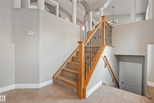 15216 49 Street, Edmonton, AB - Indoor Photo Showing Other Room