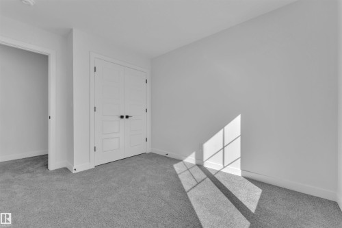 752 Mattson Drive, Edmonton, AB - Indoor Photo Showing Other Room