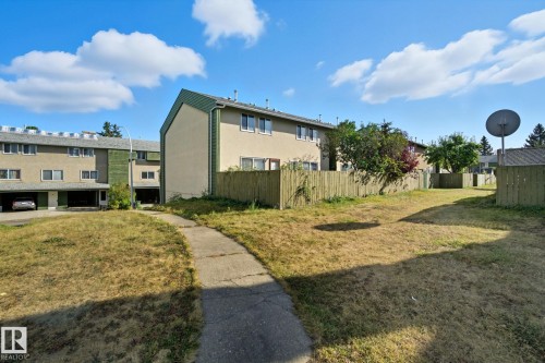 692 Abbottsfield Road, Edmonton, AB - Outdoor