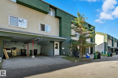 692 Abbottsfield Road, Edmonton, AB - Outdoor