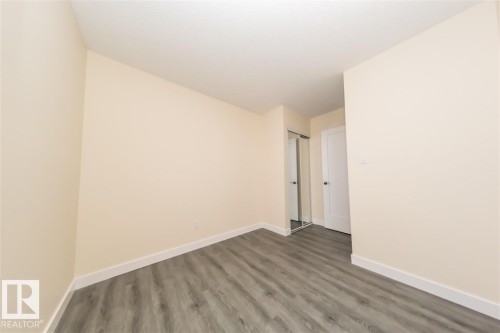692 Abbottsfield Road, Edmonton, AB - Indoor Photo Showing Other Room