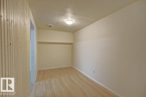 692 Abbottsfield Road, Edmonton, AB - Indoor Photo Showing Other Room