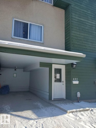 692 Abbottsfield Road, Edmonton, AB - Outdoor With Exterior