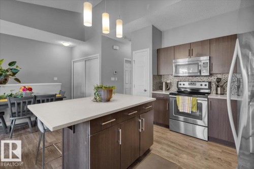 77 2905 141 Street, Edmonton, AB - Indoor Photo Showing Kitchen With Stainless Steel Kitchen With Upgraded Kitchen