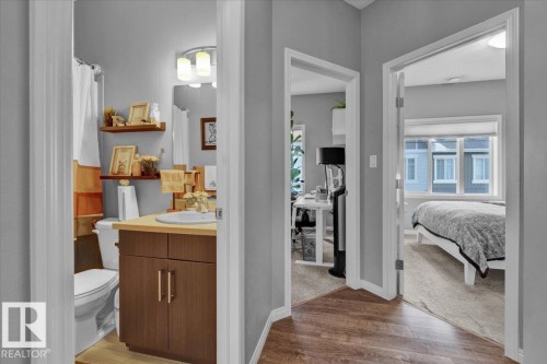 77 2905 141 Street, Edmonton, AB - Indoor