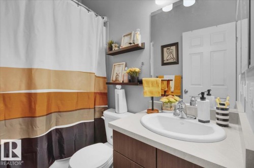 77 2905 141 Street, Edmonton, AB - Indoor Photo Showing Bathroom