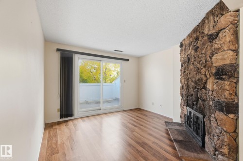 181 Lancaster Terrace, Edmonton, AB - Indoor Photo Showing Other Room