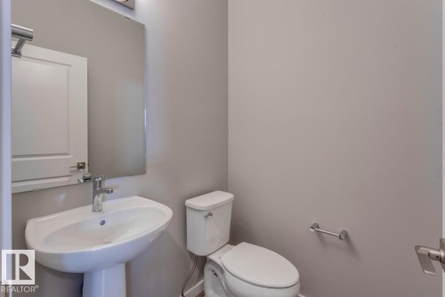 40 Gambel Loop, Spruce Grove, AB - Indoor Photo Showing Bathroom