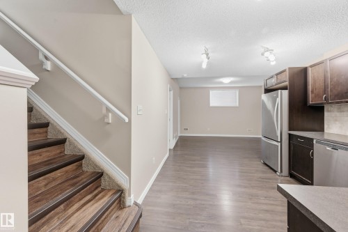 3528 Claxton Crescent, Edmonton, AB - Indoor