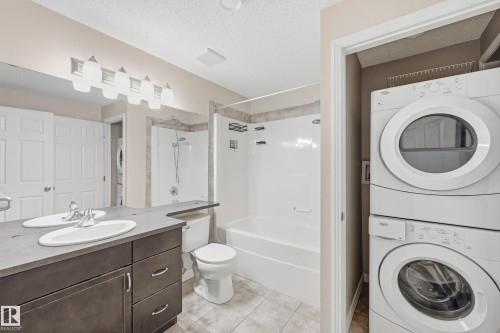 3528 Claxton Crescent, Edmonton, AB - Indoor Photo Showing Laundry Room