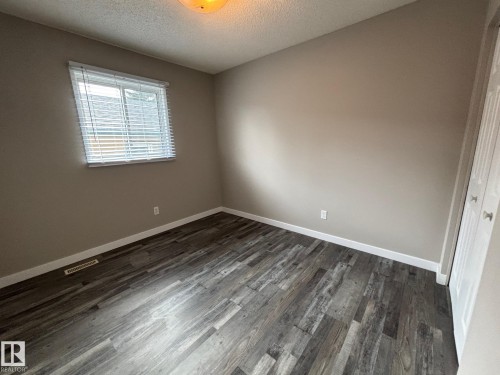 46 Matthew Road, Spruce Grove, AB - Indoor Photo Showing Other Room