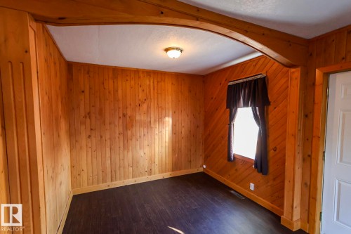 5016 48 Street, Myrnam, AB - Indoor Photo Showing Other Room