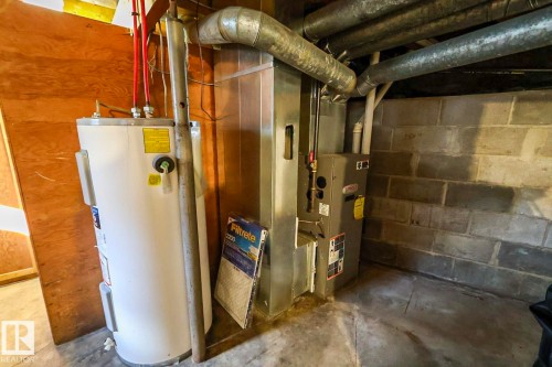 5016 48 Street, Myrnam, AB - Indoor Photo Showing Basement