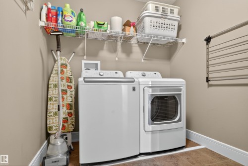 1772 33B Street Nw, Edmonton, AB - Indoor Photo Showing Laundry Room