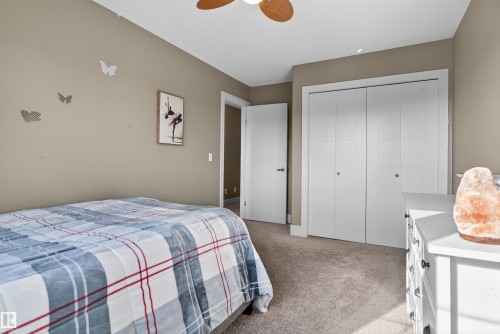 1772 33B Street Nw, Edmonton, AB - Indoor Photo Showing Bedroom