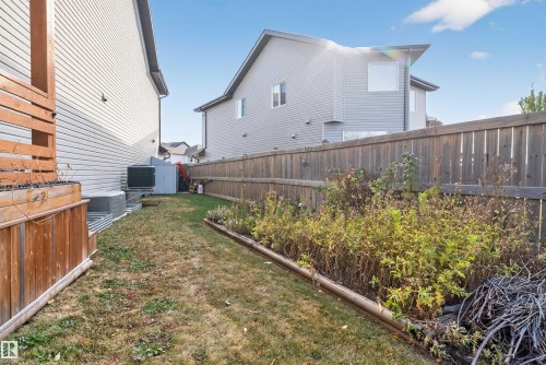 1772 33B Street Nw, Edmonton, AB - Outdoor With Exterior