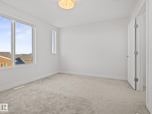 35 100 Jensen Lakes Boulevard, St. Albert, AB - Indoor Photo Showing Other Room