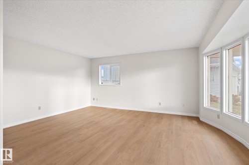 4632 126 Avenue, Edmonton, AB - Indoor Photo Showing Other Room