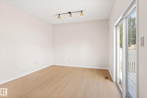 4632 126 Avenue, Edmonton, AB - Indoor Photo Showing Other Room
