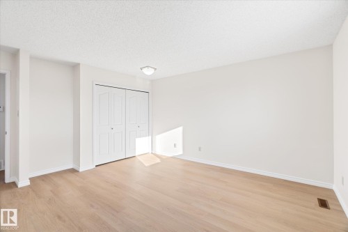 4632 126 Avenue, Edmonton, AB - Indoor Photo Showing Other Room