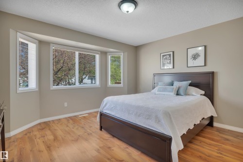 43 14428 Miller Boulevard, Edmonton, AB - Indoor Photo Showing Bedroom