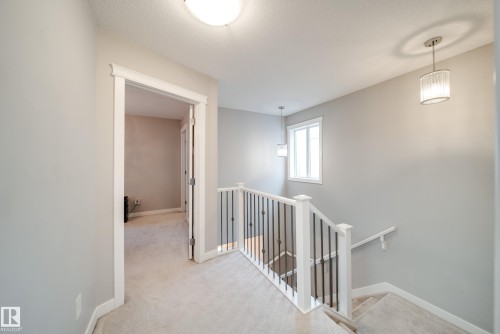 4047 Morrison Way, Edmonton, AB - Indoor Photo Showing Other Room