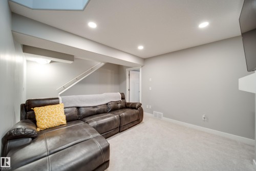 4047 Morrison Way, Edmonton, AB - Indoor Photo Showing Basement