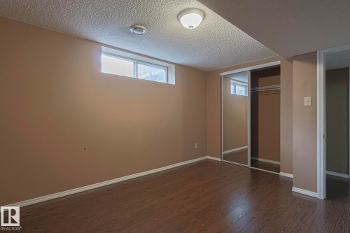 4631 43 Avenue, Edmonton, AB - Indoor Photo Showing Other Room