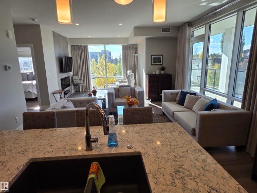 542 200 Bellerose Drive, St. Albert, AB - Indoor