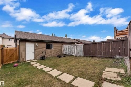 2004 32 Street, Edmonton, AB - Outdoor