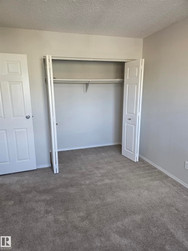 15219 54 St Nw, Edmonton, AB - Indoor