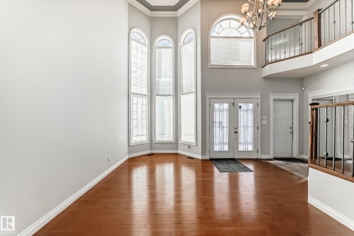 Edmonton, AB - Indoor Photo Showing Other Room