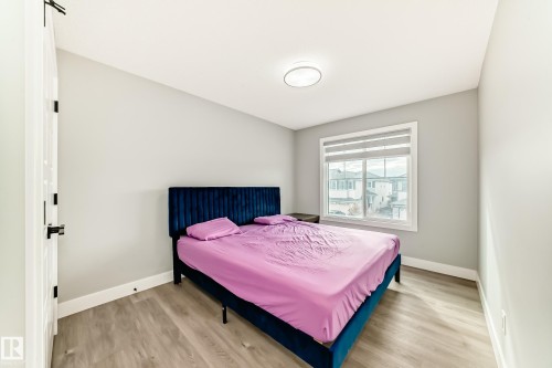 1227 24 Street, Edmonton, AB - Indoor Photo Showing Bedroom
