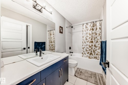 1227 24 Street, Edmonton, AB - Indoor Photo Showing Bathroom