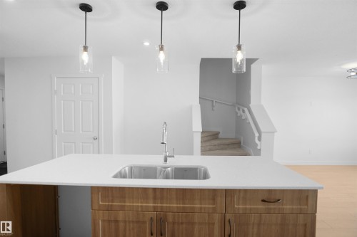 644 176 Avenue, Edmonton, AB - Indoor Photo Showing Kitchen With Double Sink